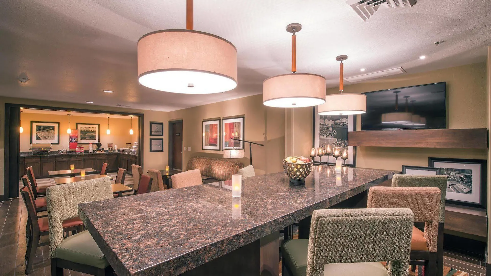 Hampton Inn Phoenix Airport North 3*,